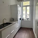 Zentrale & Flexible I *